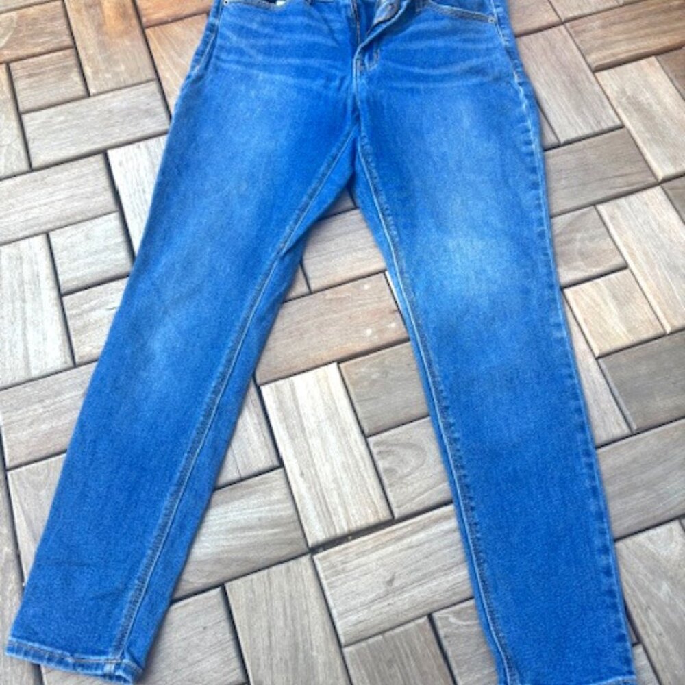 Old Navy Mid-Rise Super Skinny Jeans Size 8